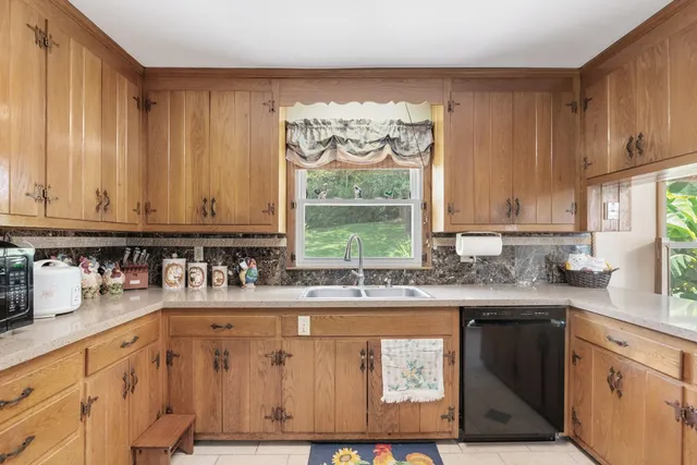 $889,500 | 237 Craigmeade Drive, Nashville, TN 37214