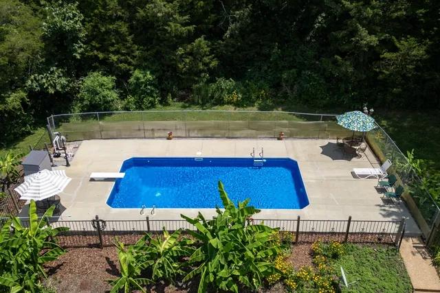 $889,500 | 237 Craigmeade Drive, Nashville, TN 37214