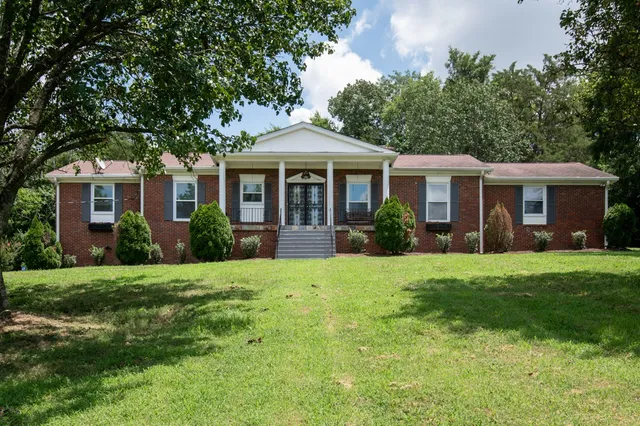 $889,500 | 237 Craigmeade Drive, Nashville, TN 37214