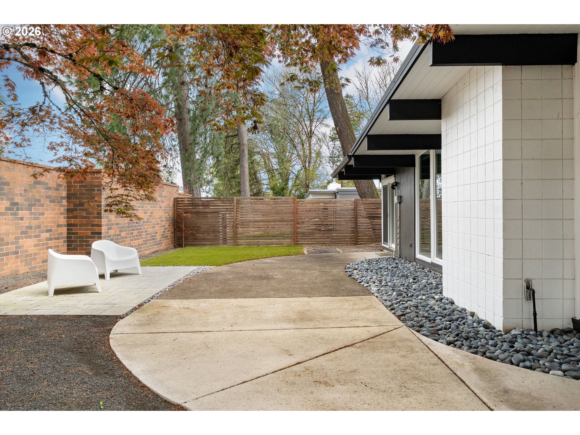 7125 Southwest 105th Avenue Beaverton, OR 97008 - Photo 38 of 39 a view of outdoor space and yard