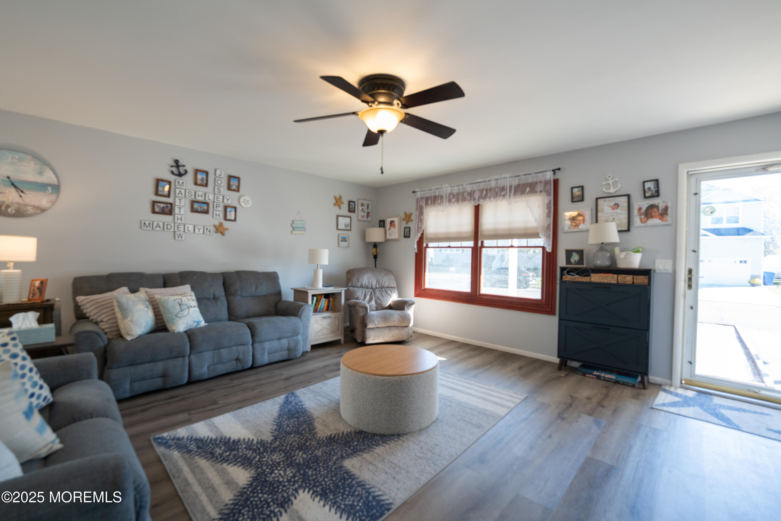 562 George Road Toms River, NJ 08753 - Photo 5 of 16 Living room