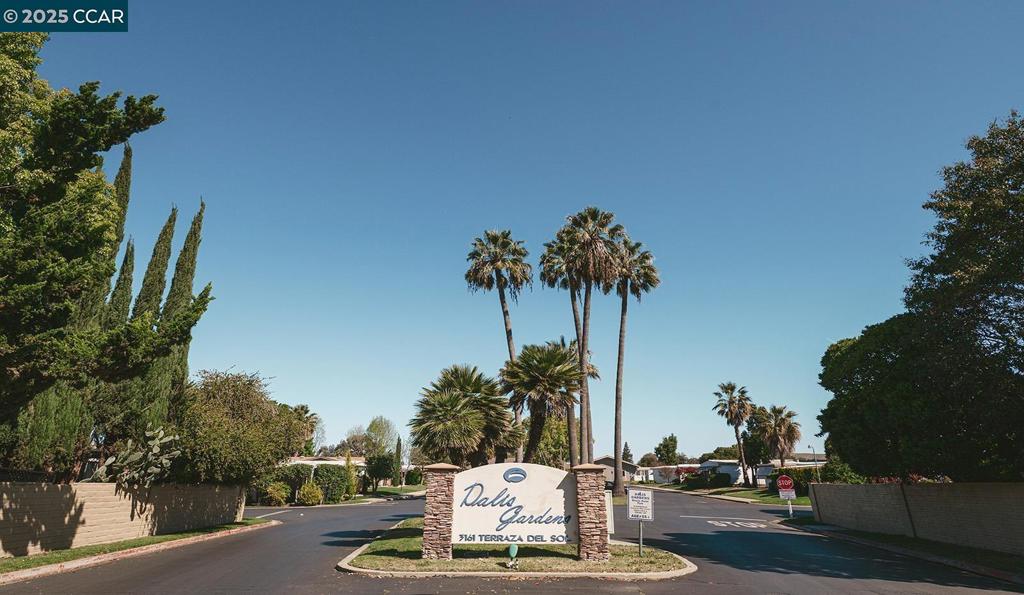 2110 Dalis Drive Concord, CA 94520 - Photo 22 of 30 a view of a outdoor space