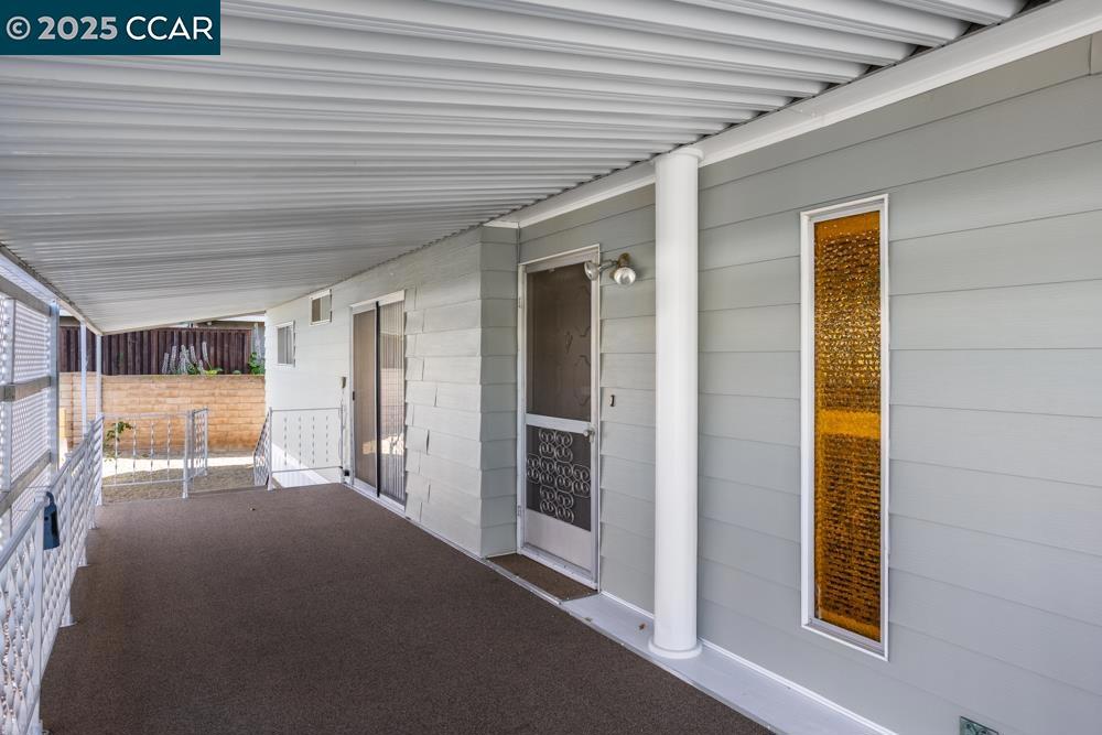 2110 Dalis Drive Concord, CA 94520 - Photo 3 of 30 a view of hallway with livingroom