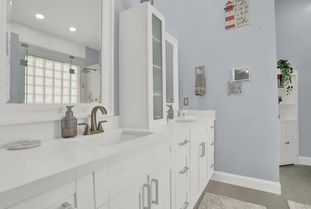 $550,000 | 10105 Clubhouse Turn Road, Lake Worth, FL 33449