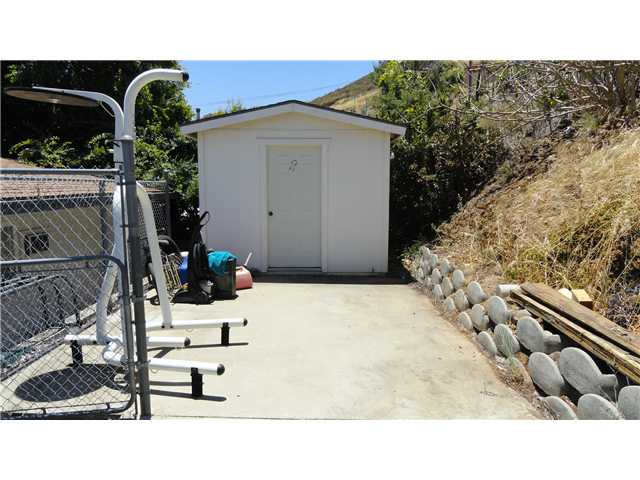 11805 Altadena Road Lakeside, CA 92040 - Photo 14 of 15