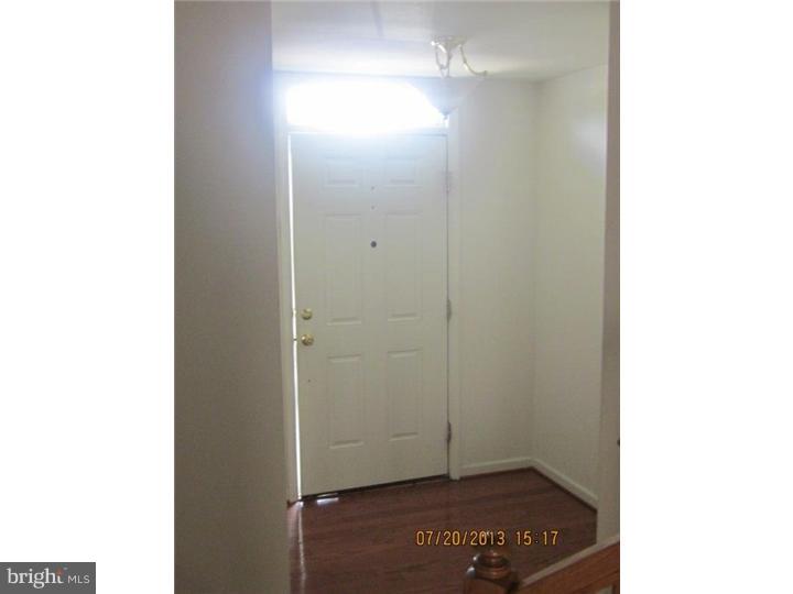 35 Falcon Lane Riverside, NJ 08075 - Photo 3 of 18 Gallery Image 3