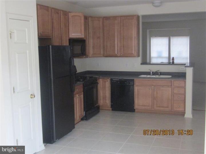 35 Falcon Lane Riverside, NJ 08075 - Photo 8 of 18 Gallery Image 8