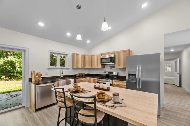 $384,900 | 410 Peltoma Avenue, Pittsfield, ME 04967