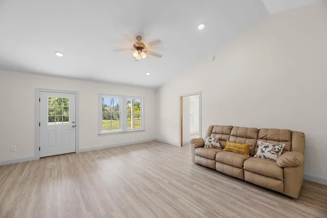 $384,900 | 410 Peltoma Avenue, Pittsfield, ME 04967