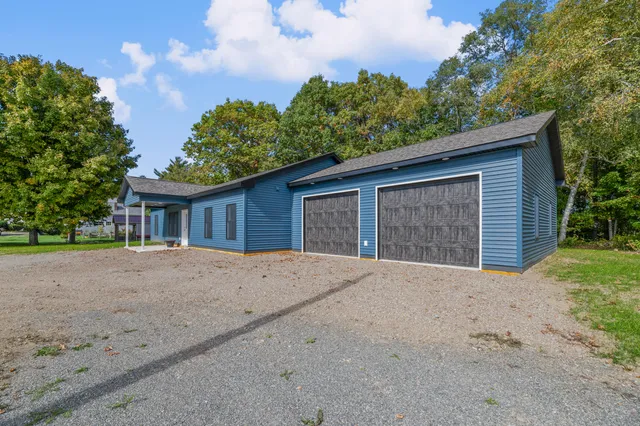 $384,900 | 410 Peltoma Avenue, Pittsfield, ME 04967