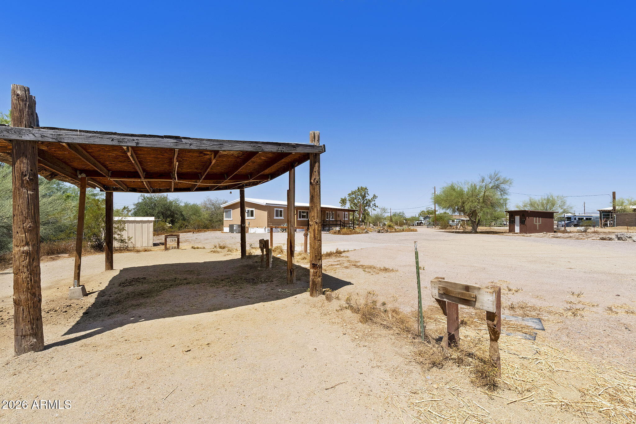 293 South Belaire Road Apache Junction, AZ 85119 - Photo 36 of 39 28-web-or-mls-DLB_7084 - Copy
