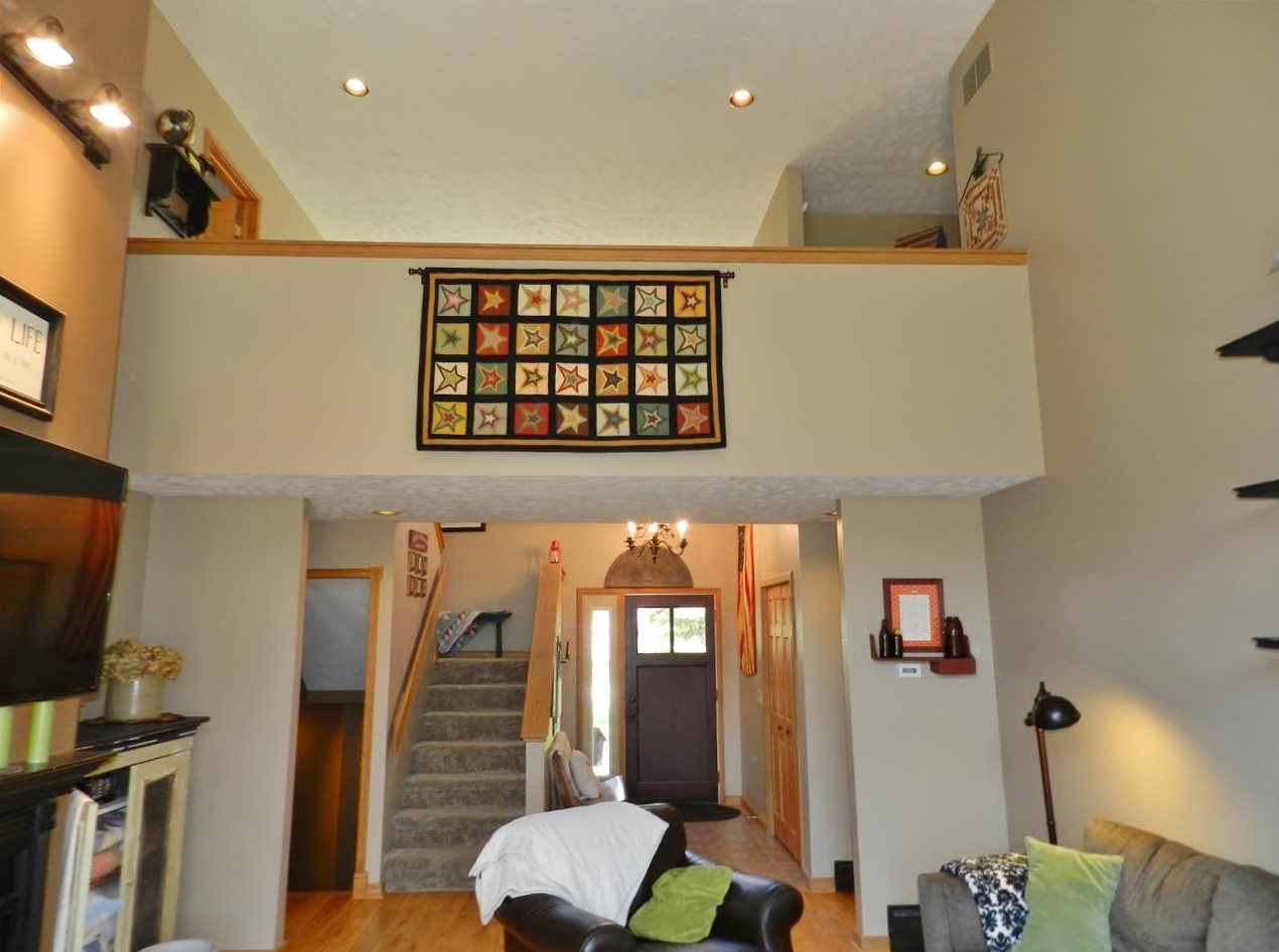 3700 Lone Lookout Road Traverse City, MI 49686 - Photo 9 of 77 1815719-8.JPG