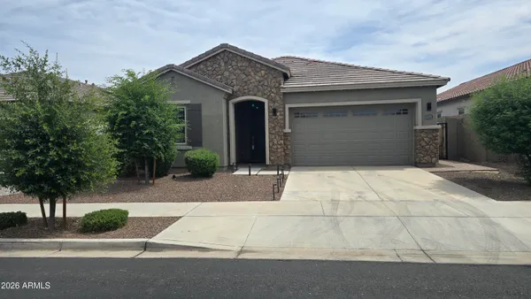 $2,495 | 18351 West Mercer Lane, Surprise, AZ 85388