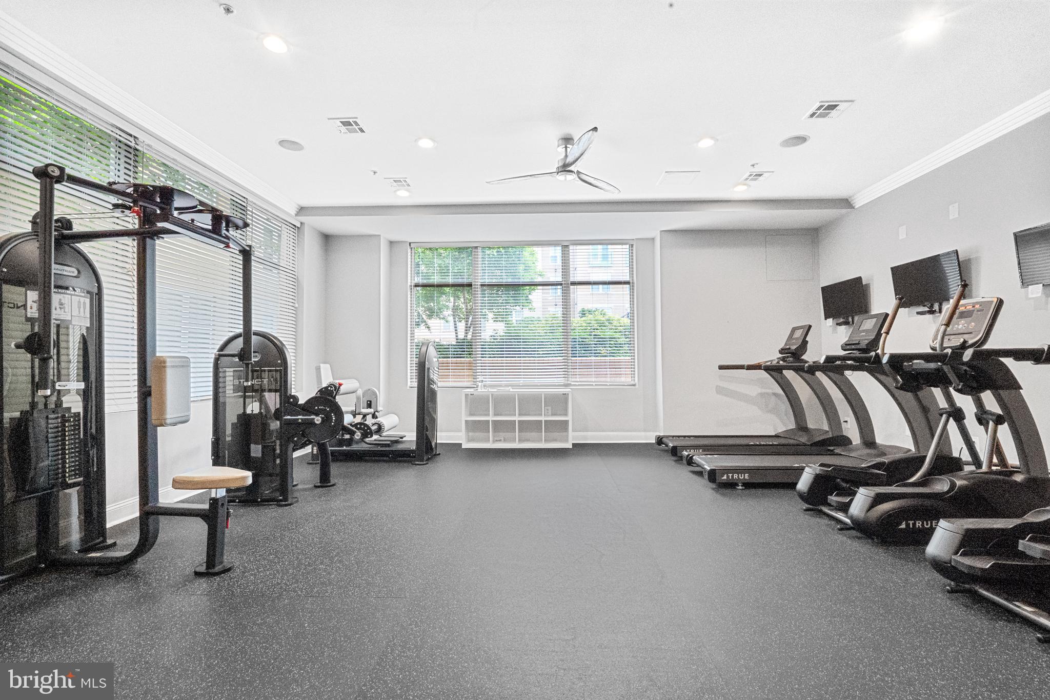 12001 Market Street, Unit 428 Reston, VA 20190 - Photo 33 of 53 Gallery Image 33
