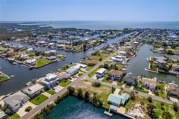 $179,900 | 2 Flexer Drive, Hernando Beach, FL 34607