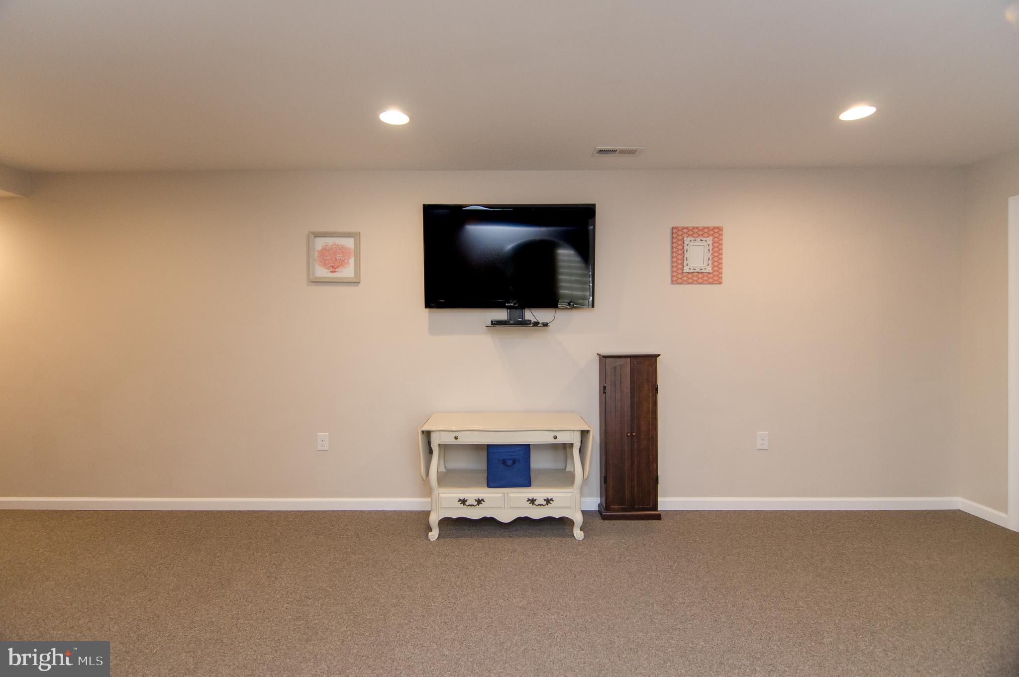 6778 St Pauls Road King George, VA 22485 - Photo 57 of 74 Family room