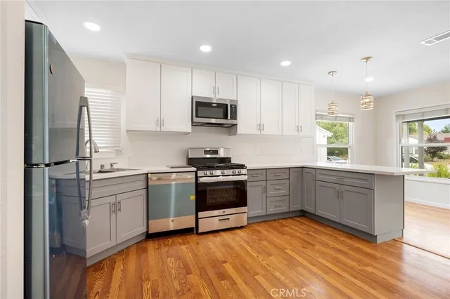 $945,000 | 6413 Jamieson Avenue, Reseda, CA 91335