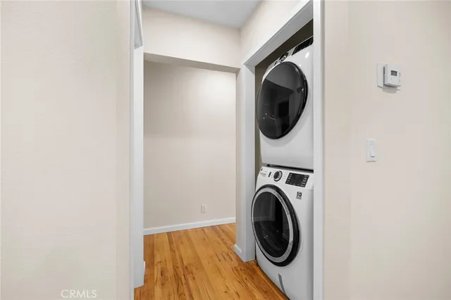 $945,000 | 6413 Jamieson Avenue, Reseda, CA 91335