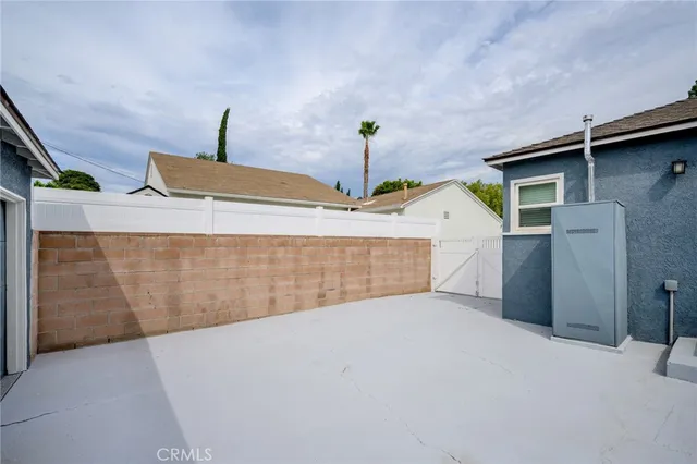 $945,000 | 6413 Jamieson Avenue, Reseda, CA 91335
