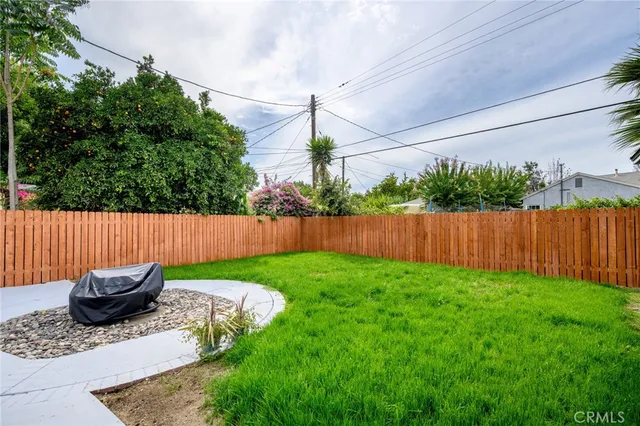 $945,000 | 6413 Jamieson Avenue, Reseda, CA 91335