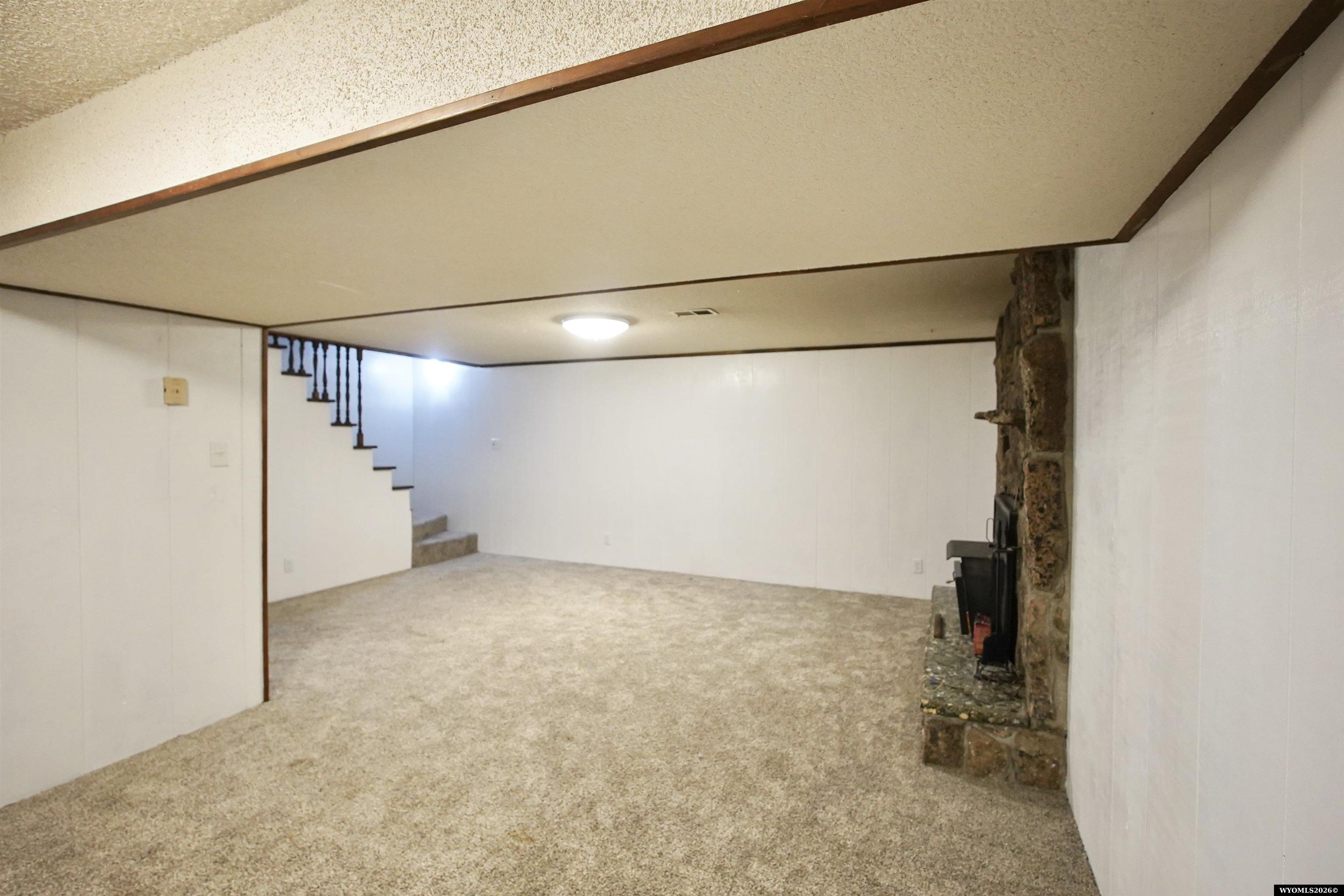 3044 Bruhn Way Casper, WY 82609 - Photo 17 of 28