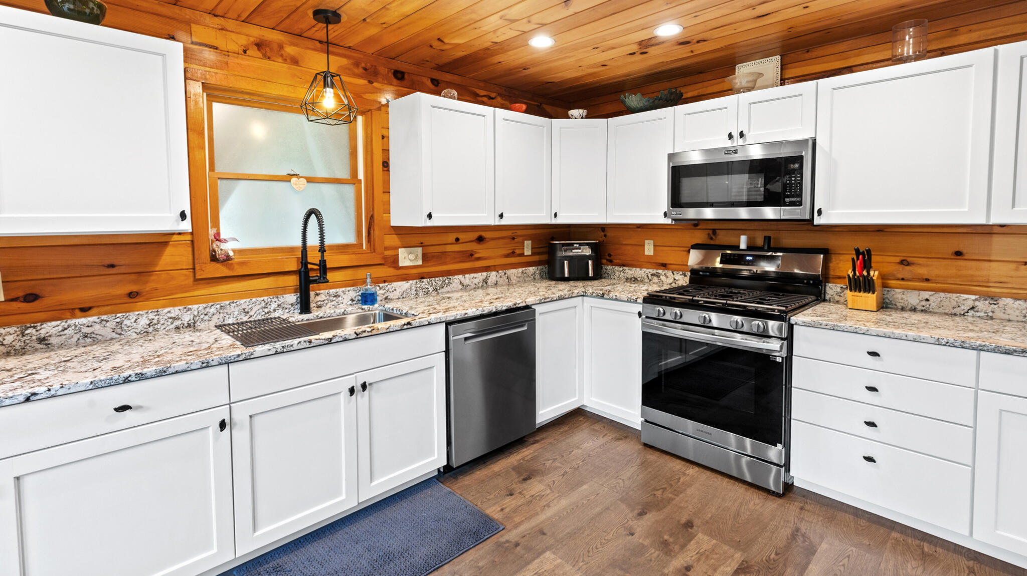 118 County Woods Road Newport, ME 04953 - Photo 7 of 47 kitchen