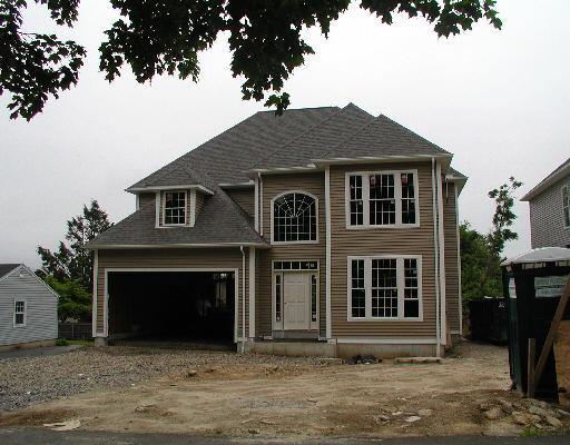 2 Meadowcroft Road Fairfield, CT 06824 - Photo 1 of 1 Gallery Image 1