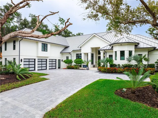 $6,895,000 | 681 Katemore Lane, Naples, FL 34108