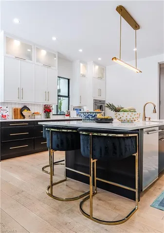 $6,895,000 | 681 Katemore Lane, Naples, FL 34108