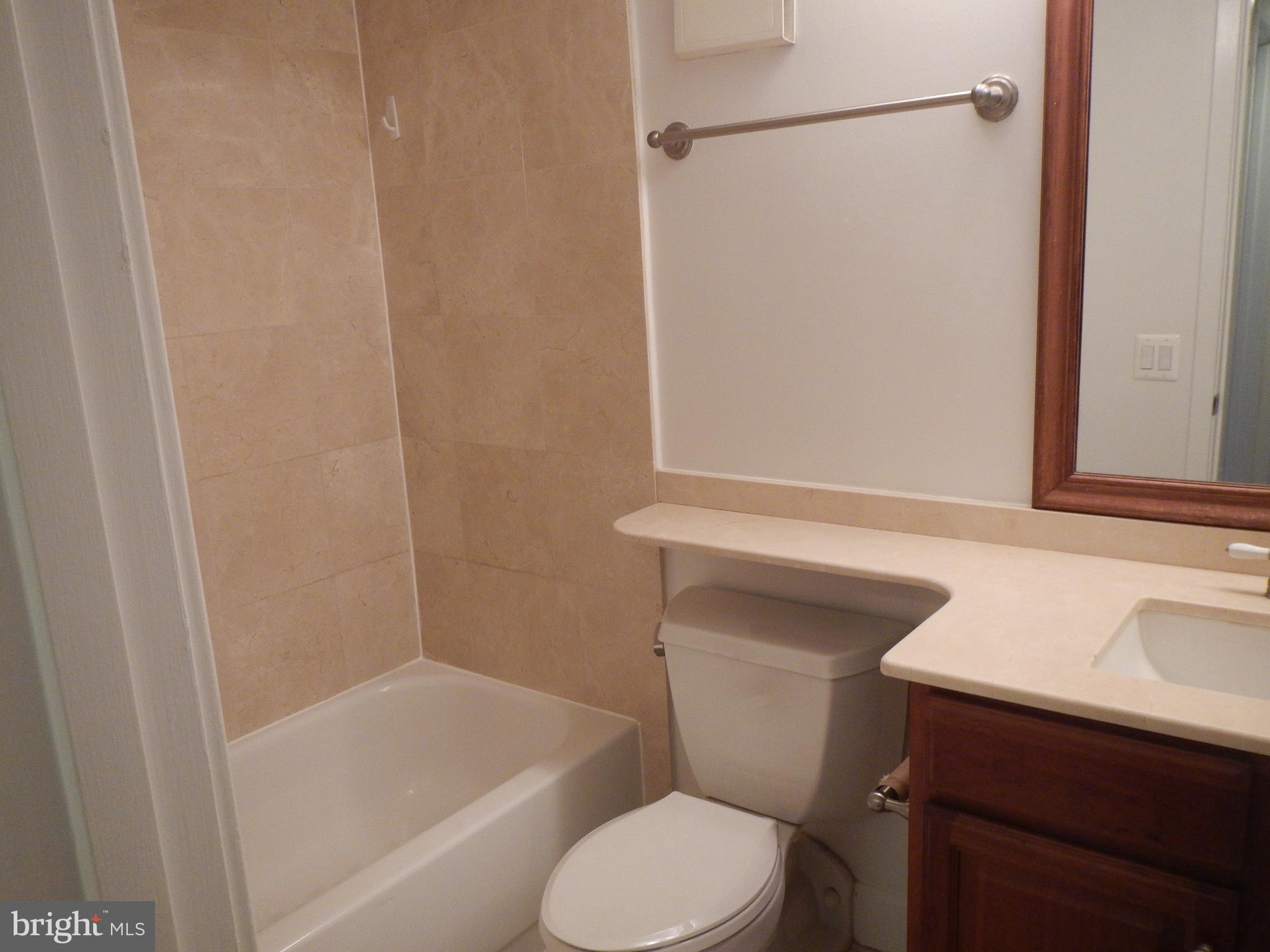 2311 M Street Northwest, Unit 802 Washington, DC 20037 - Photo 15 of 25 Bath