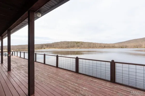 $6,300,000 | 805 Vineyard Lake Road, Bismarck, MO 63624