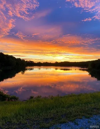 $6,300,000 | 805 Vineyard Lake Road, Bismarck, MO 63624