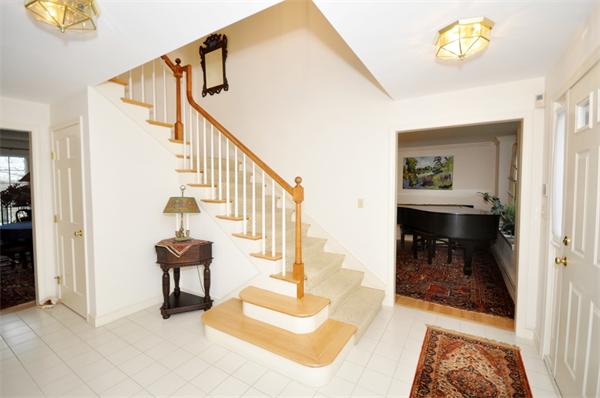 21 South Meadow Ridge, Unit 21 Concord, MA 01742 - Photo 2 of 15 Gallery Image 2