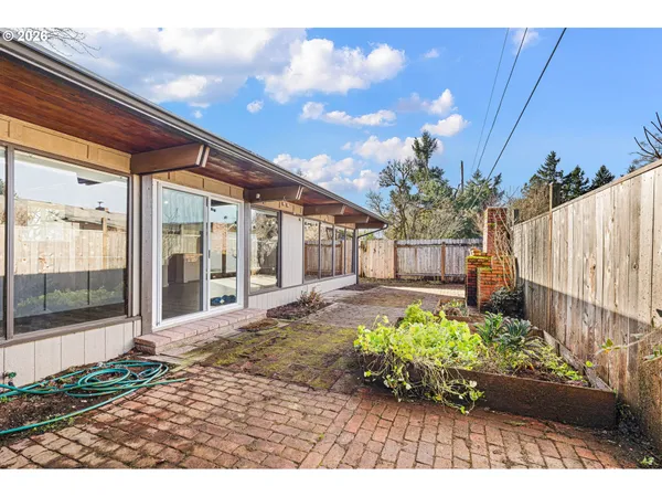 $415,000 | 3025 Bailey Lane, Eugene, OR 97401