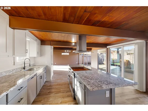 $415,000 | 3025 Bailey Lane, Eugene, OR 97401