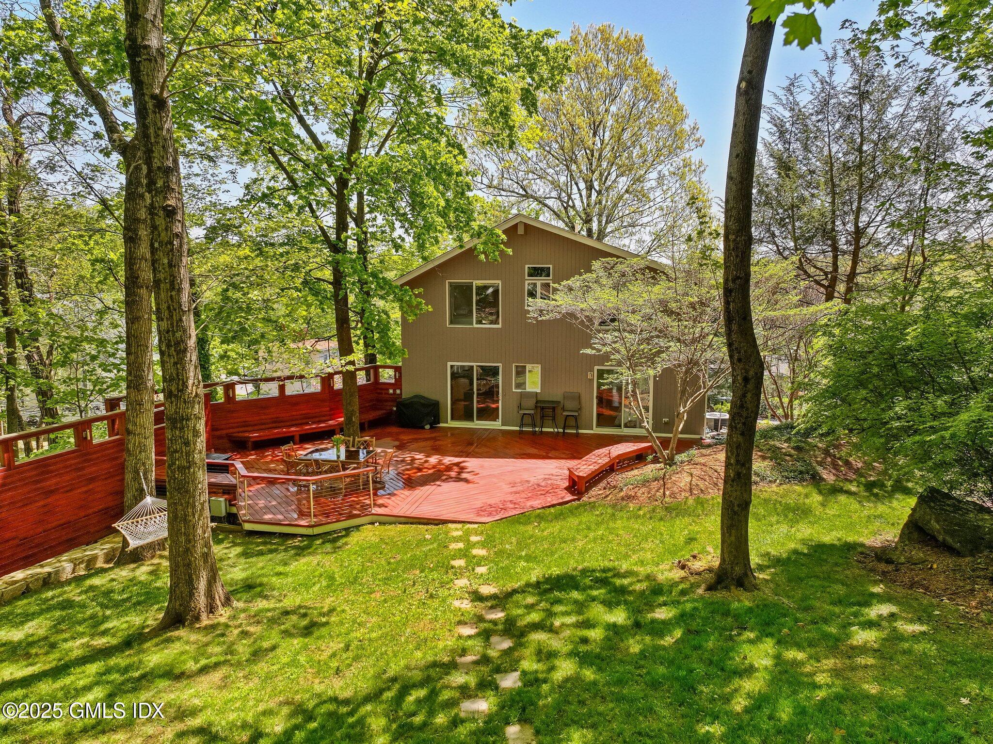 228 Pemberwick Road Greenwich, CT 06831 - Photo 1 of 33 74-web-or-mls-228-pemberwick-rd