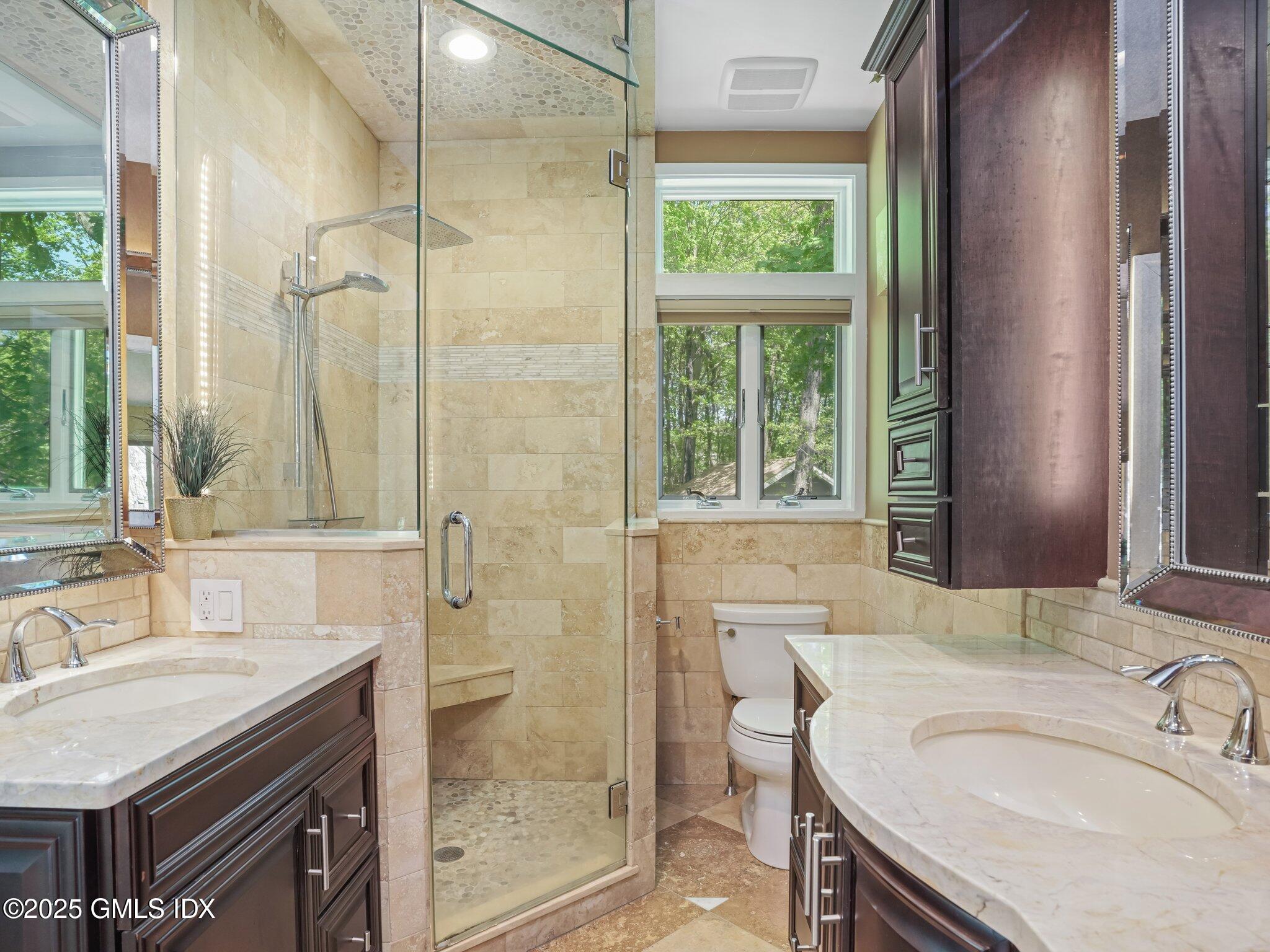 228 Pemberwick Road Greenwich, CT 06831 - Photo 12 of 33 46-web-or-mls-228-pemberwick-rd