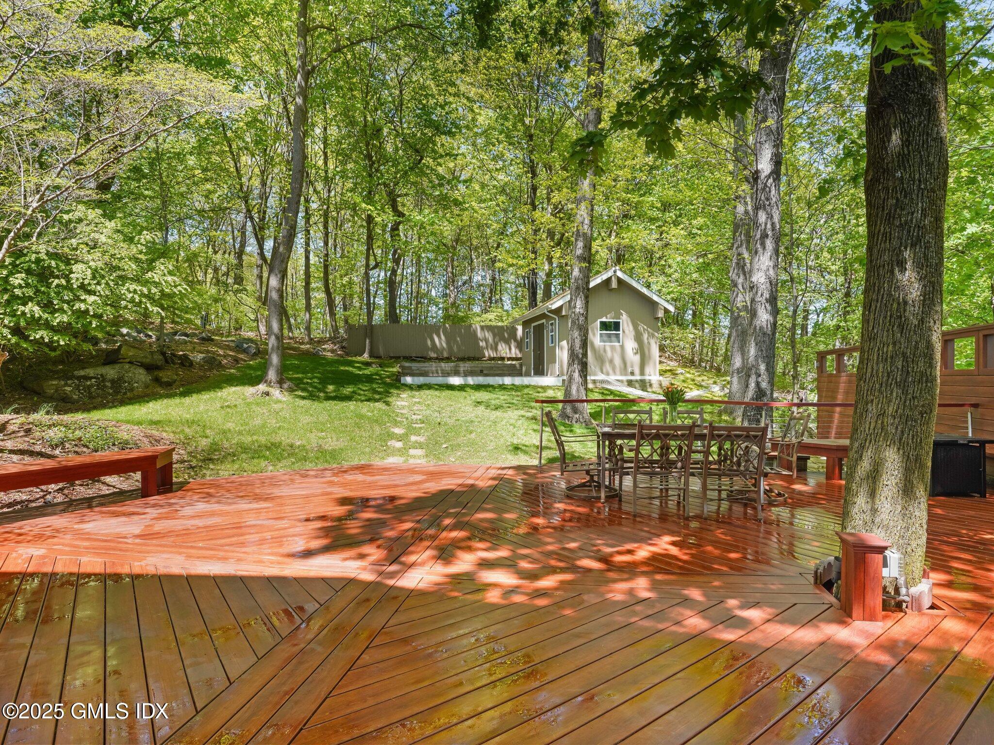 228 Pemberwick Road Greenwich, CT 06831 - Photo 24 of 33 57-web-or-mls-228-pemberwick-rd