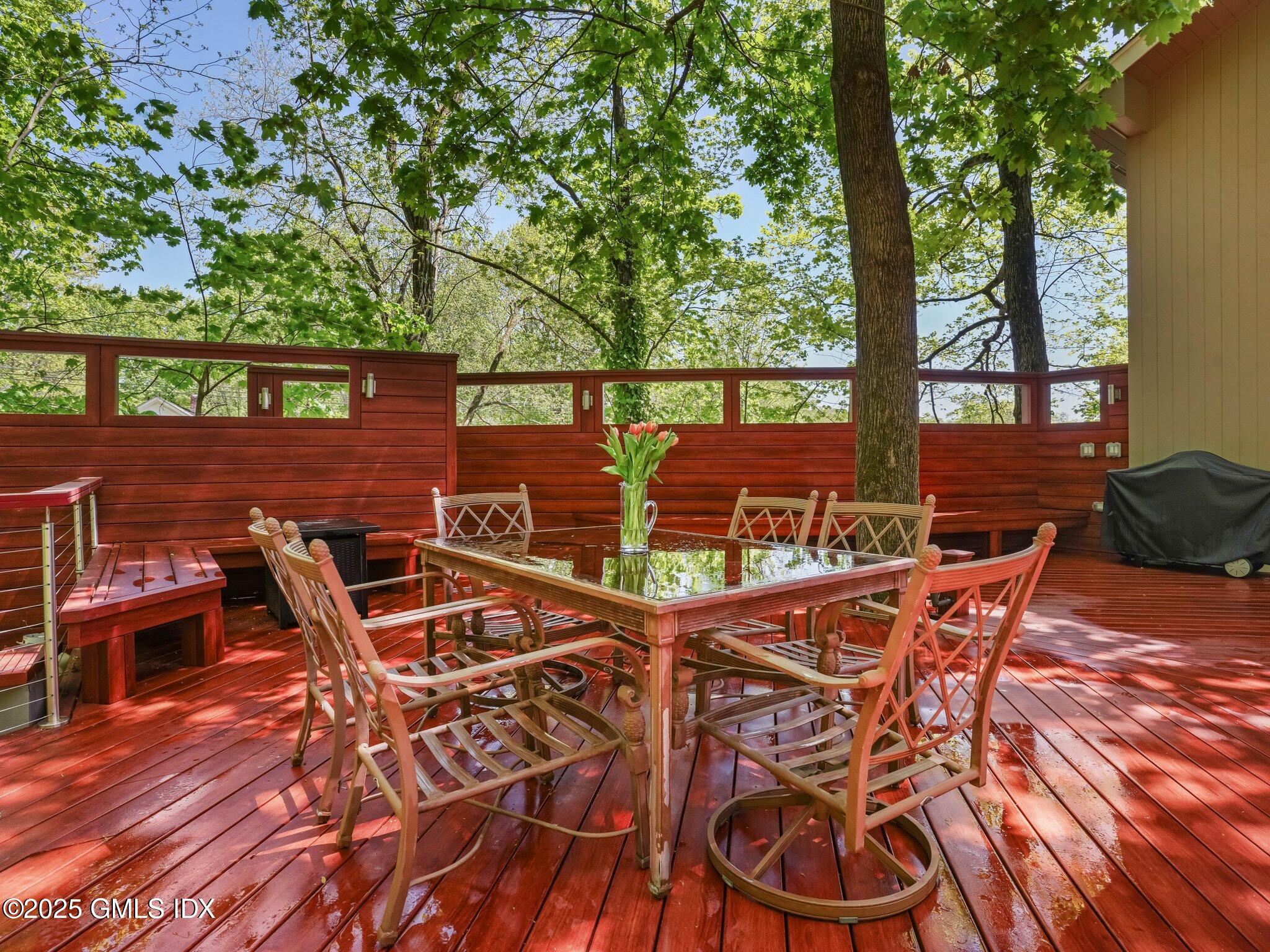 228 Pemberwick Road Greenwich, CT 06831 - Photo 26 of 33 61-web-or-mls-228-pemberwick-rd