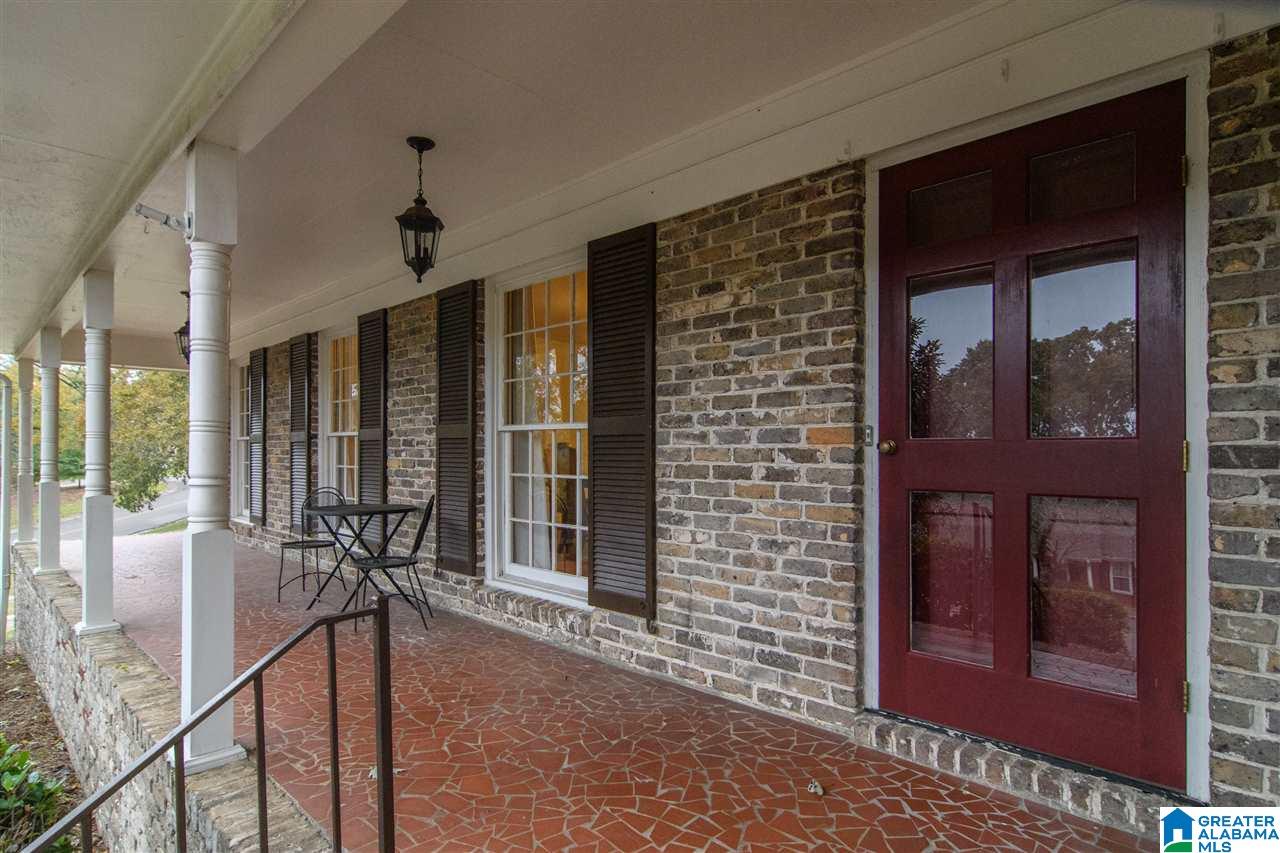 3728 Crestbrook Road Birmingham, AL 35223 - Photo 3 of 39