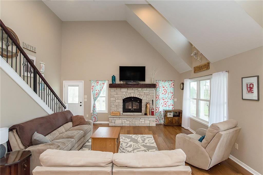 21819 Hamilton Boone County Road Sheridan, IN 46069 - Photo 8 of 46 Gallery Image 8