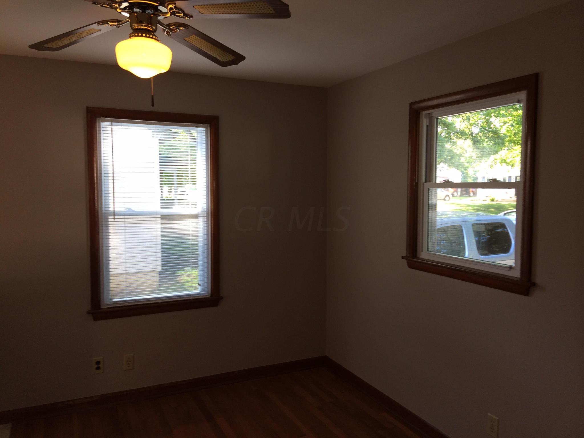 2512 Swansea Road Columbus, OH 43221 - Photo 4 of 7