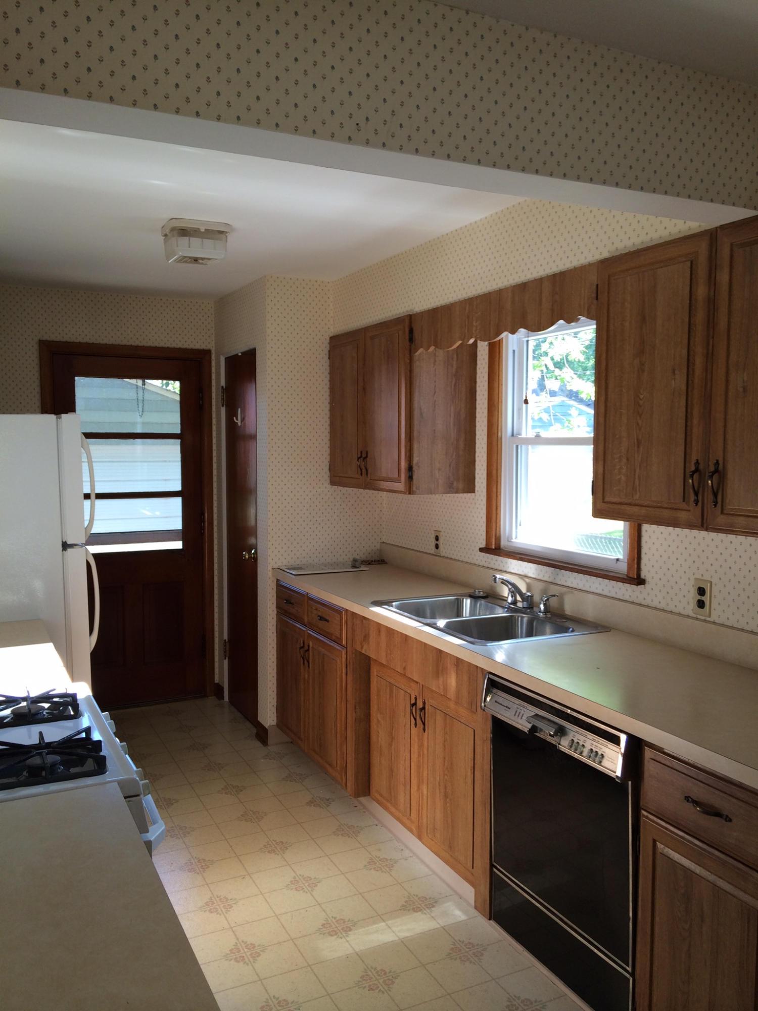 2512 Swansea Road Columbus, OH 43221 - Photo 5 of 7