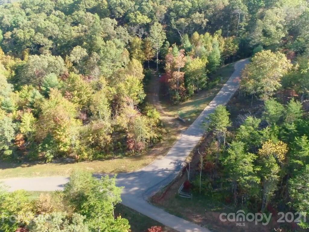 110 Saddle Ridge Drive, Unit 3 Alexander, NC 28701 - Photo 6 of 14 Gallery Image 6