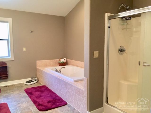 16884 Covina Road Bend, OR 97707 - Photo 14 of 25 Additional Photo