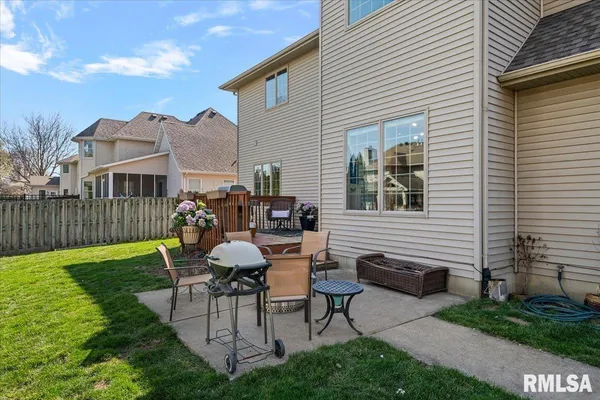 $499,900 | 2612 Dickens Drive, Springfield, IL 62711