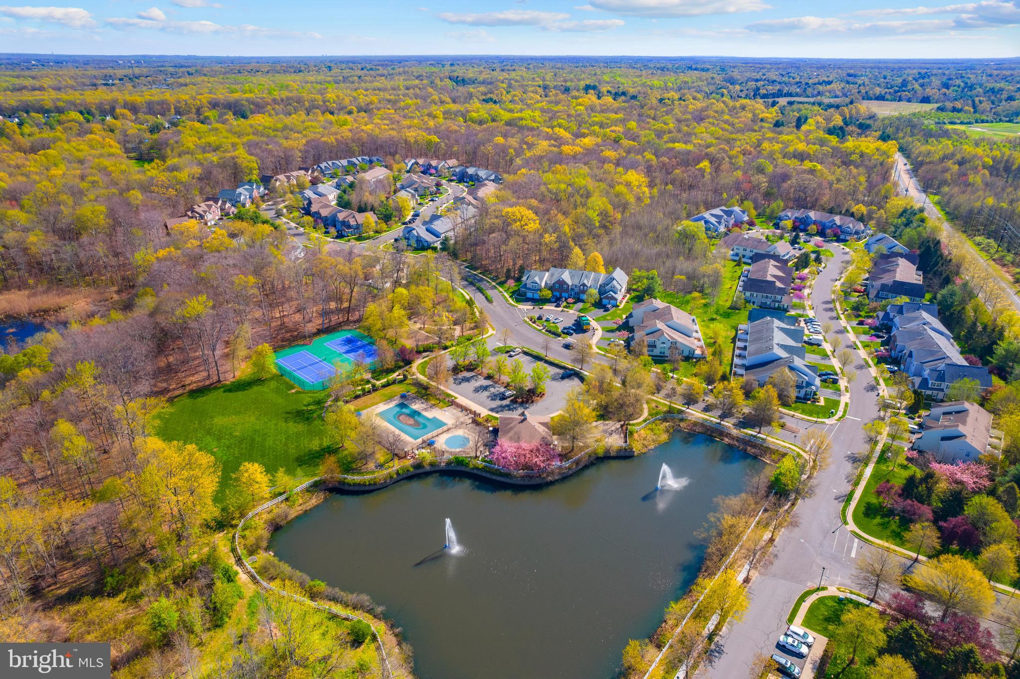 59 Warwick Road Princeton Junction, NJ 08550 - Photo 34 of 36 Drone View-6 Community pond and Fountain