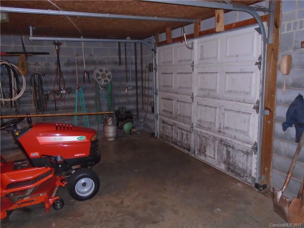 3601 Gaston-Webbs Chapel Road Crouse, NC 28033 - Photo 8 of 24 Gallery Image 8