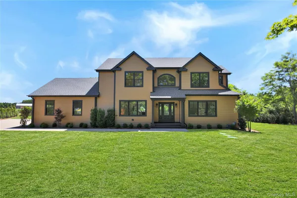 $1,895,000 | 22 Tuthills Lane, Jamesport, NY 11901