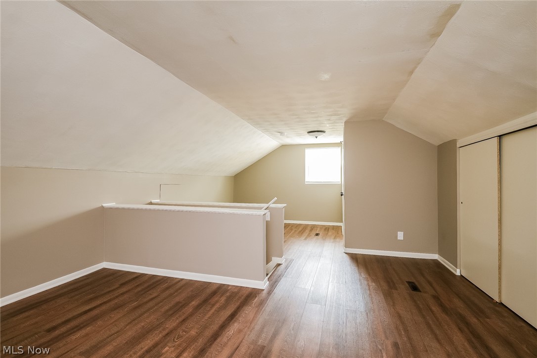 15114 Triskett Road Cleveland, OH 44111 - Photo 10 of 39